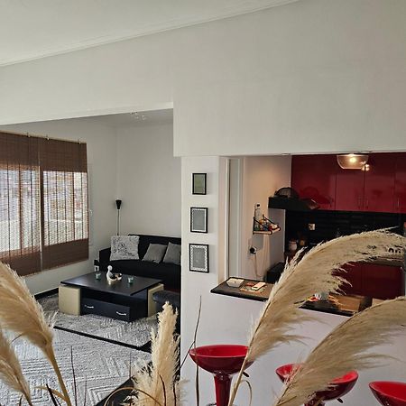 Seaty Apartment Corinto Exterior foto